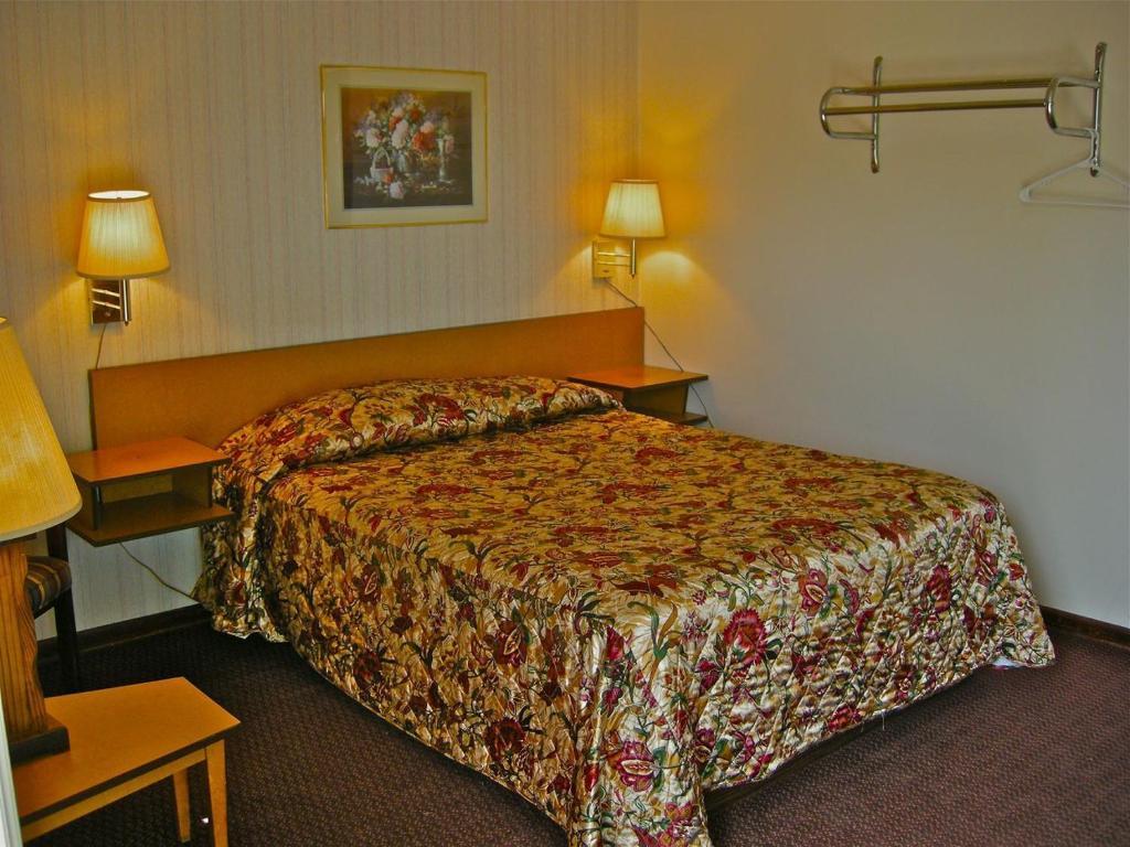 Greenway Motel Redmond Bagian luar foto