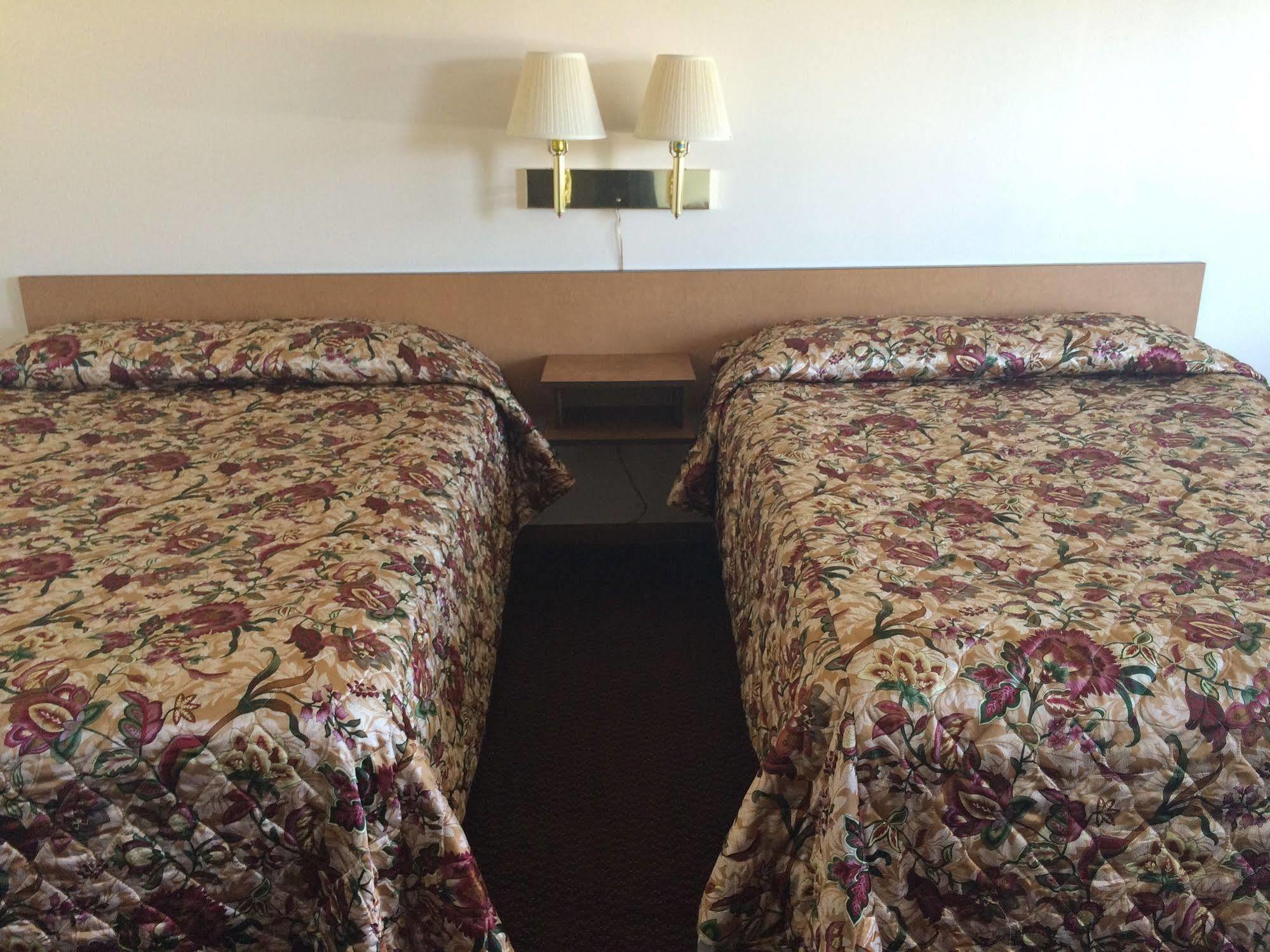 Greenway Motel Redmond Bagian luar foto